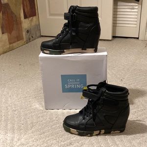 Call it Spring, JCPenney, Women’s Tauny Black Boots, Size 11.